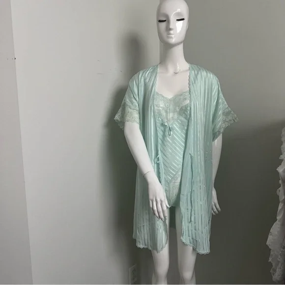 Vintage Mint Green Sheer Lace Robe & Lingerie Set | Coquette Boudoir Peignoir M - Picture 3 of 11